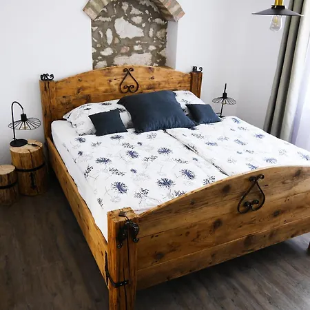 M43 - V Soukromí Bed & Breakfast 3*